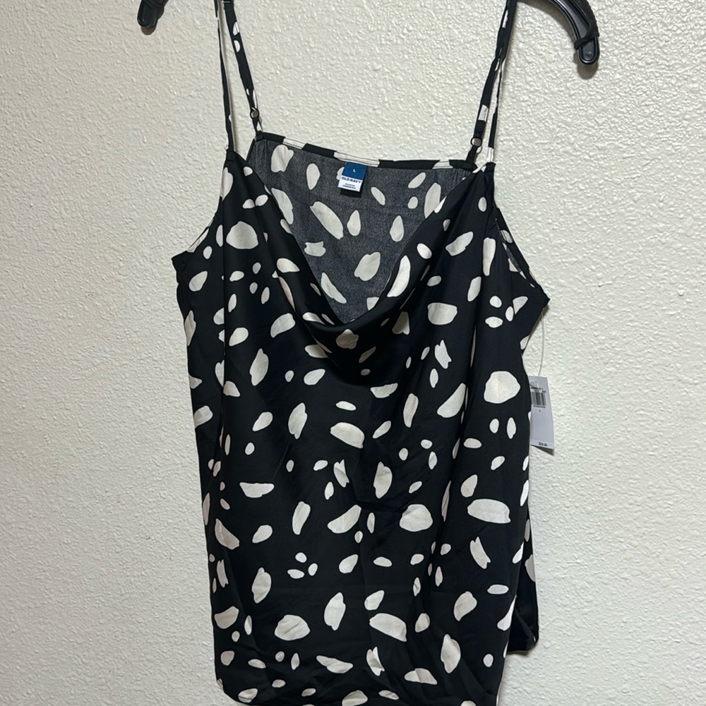 Old navy tanktop